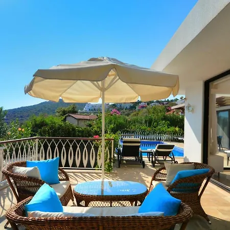 Sleeps 6 Pool Air Con Wifi Villa *