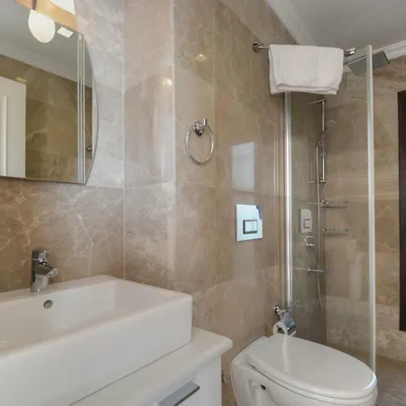 Villa Sleeps 6 Pool Air Con Wifi Kalkan
