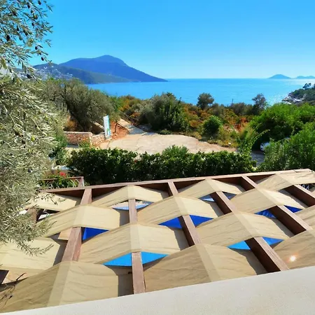 Sleeps 6 Pool Air Con Wifi